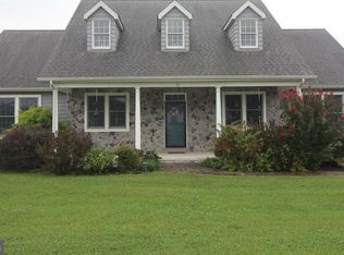 21 Canal Estates Dr, Elkton, MD 21921