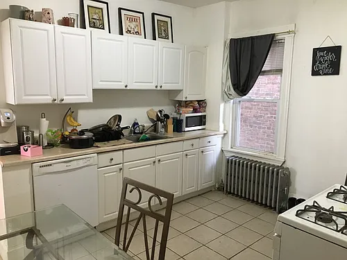 162 Kelton St #1 Photo 1