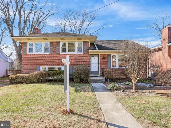 5206 Gretchen St, Kensington, MD 20895