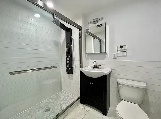 Rented by Oxford Property Group | media 26