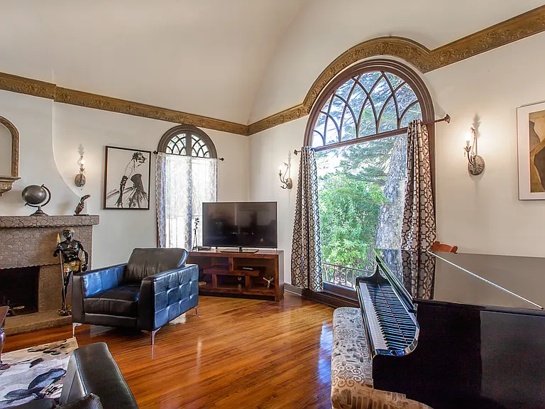3512 Crestmont Ave — Photo 6