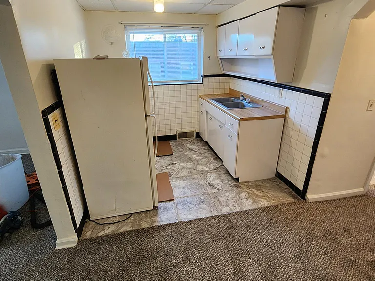 6221 Fairhurst Ave #3 — Photo 4