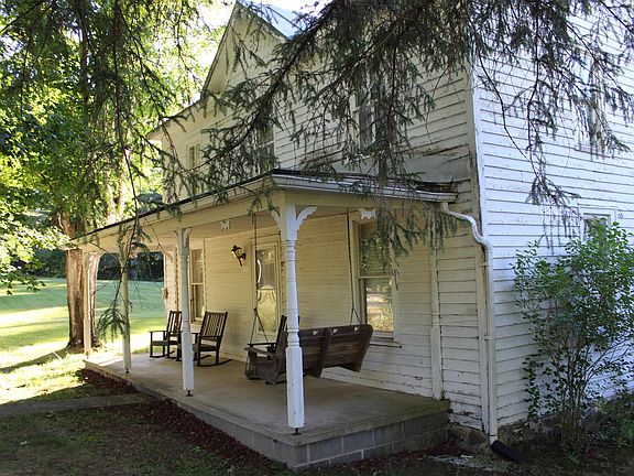 3rd image of 3745 Deerfield Valley Rd