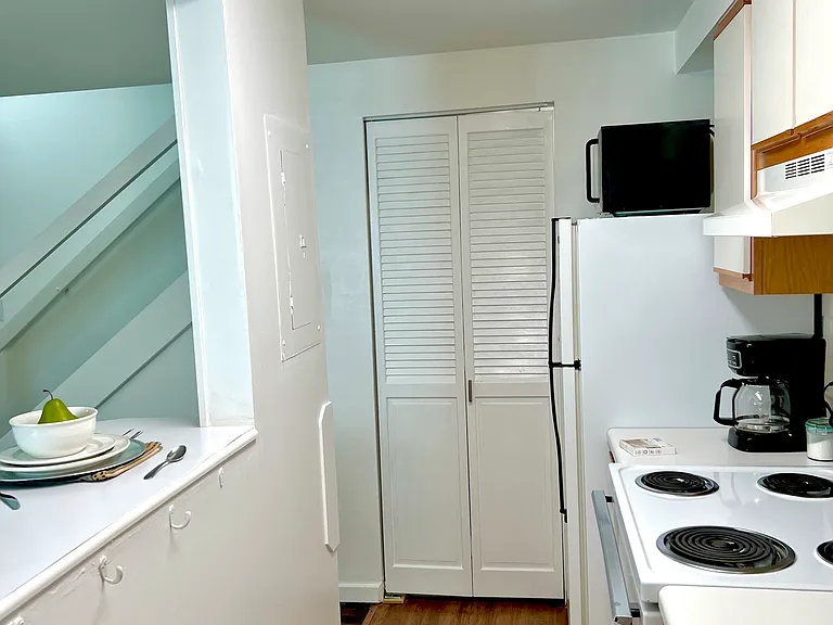 107 Riverview Dr #G2 — Photo 9