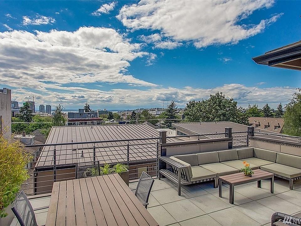 1st image of 109 13th Ave E #A