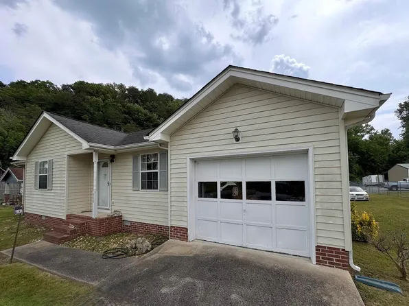 346 Ducktown St, Soddy Daisy, TN 37379