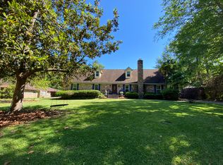 106 Greenbriar Pl, Hattiesburg, MS 39402