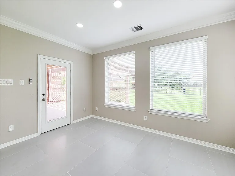 23111 Broad Springs Ct — Photo 21