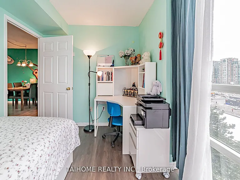 1 Pemberton Ave #702 — Photo 13