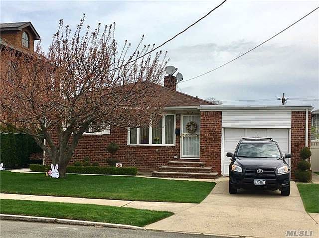 1st image of 15945 83rd St