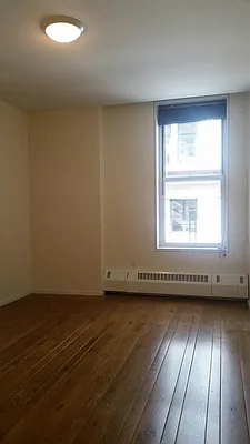 Rented by Keller Williams NYC | media 19