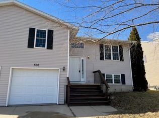 500 Veterans Rd, Stoughton, WI 53589