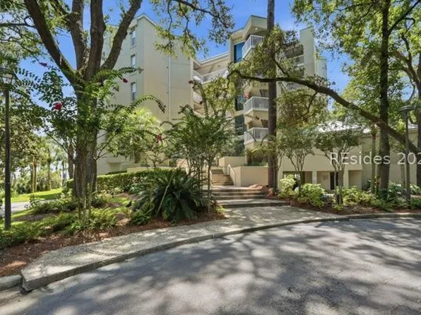 77 Ocean Ln APT 113, Hilton Head Island, SC 29928