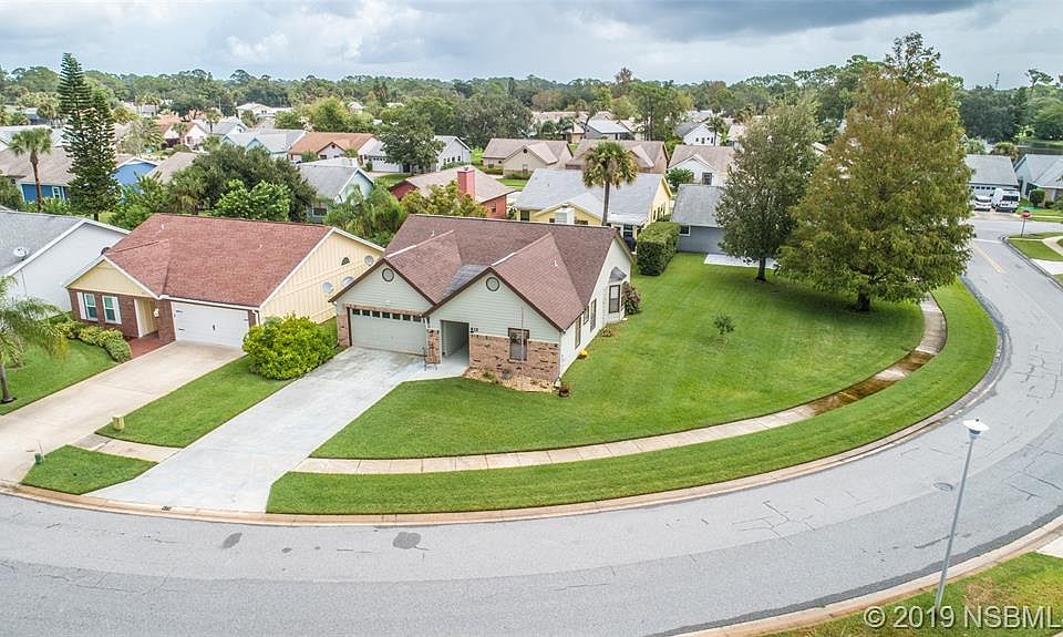 1st image of 815 Island Point Dr