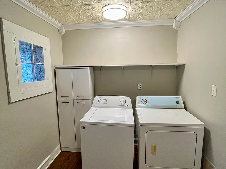 Laundry included in unit