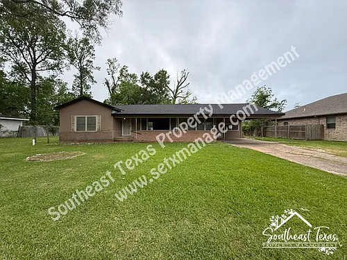 3255 Charles St Photo 1