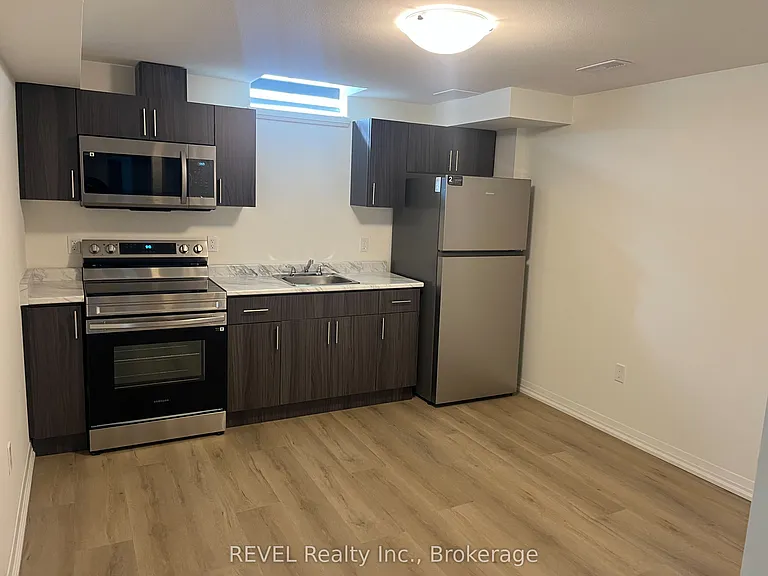 84 Acacia Rd #LOWER — Photo 3