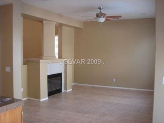 4th image of 1608 Estrella St