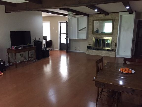 4th image of 8409 Shenandoah Dr