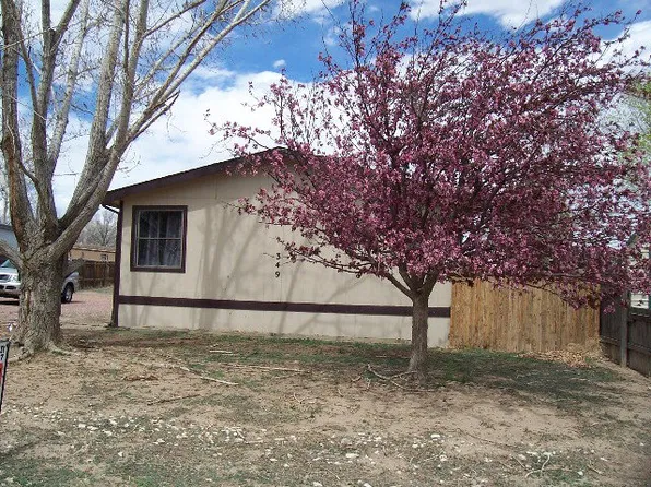 349 E Stewart Dr, Pueblo West, CO 81007