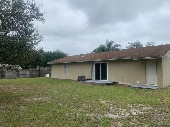 3rd image of 694 Stallings Ave