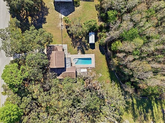 3rd image of 10331 Casey Dr