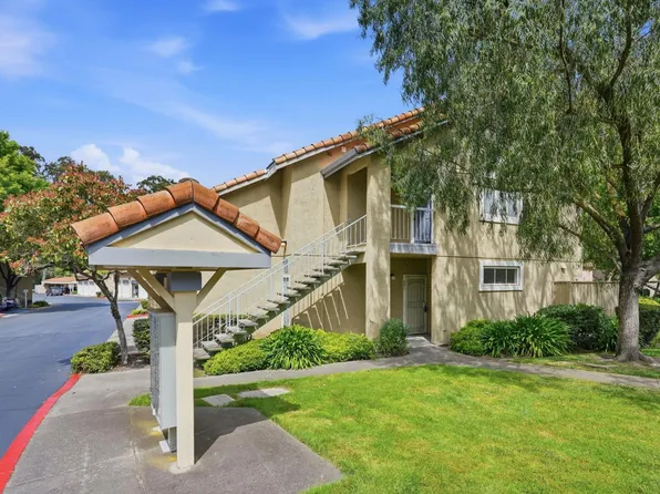 801 Forest Run, Hercules, CA 94547