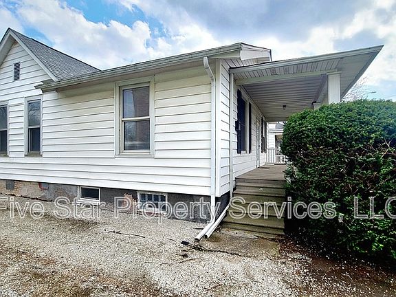 2nd image of 1104 S 11th St #A
