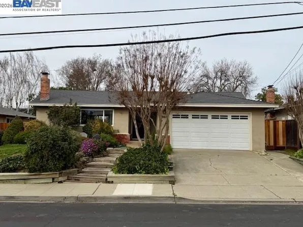 960 Elaine Ave, Livermore, CA 94550