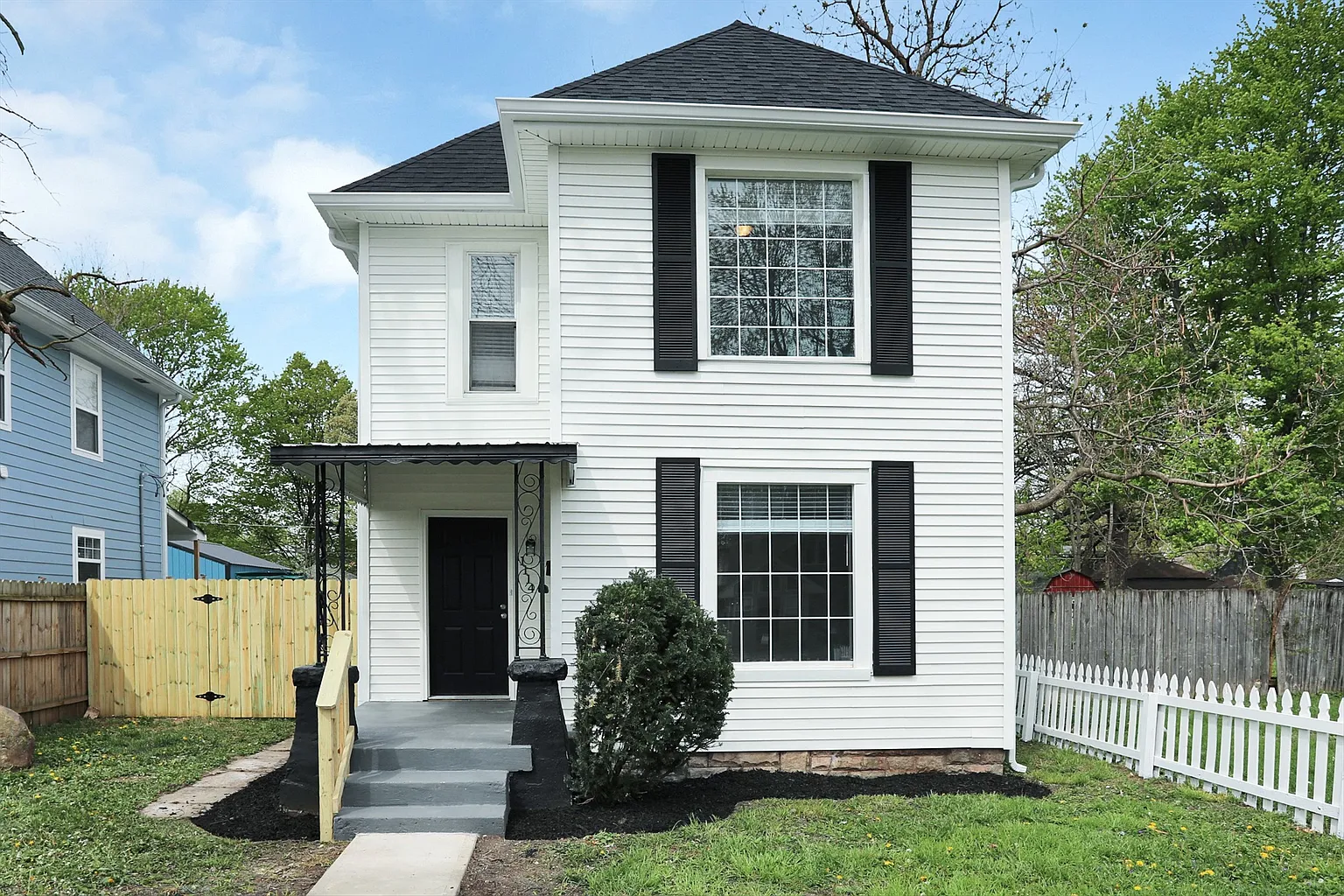 1114 N Olney St photo 1