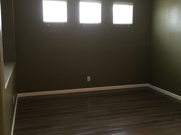3rd image of 7135 Portia Ct