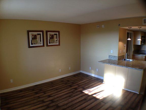 5th image of 801 National City Blvd Unit 604