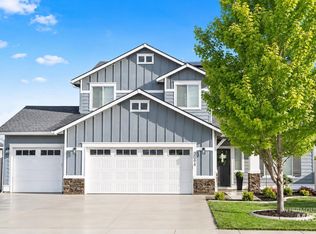 3094 W Sunny Cv, Saint Meridian, ID 83646