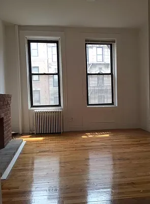 Rented by AJ Clarke | media 31