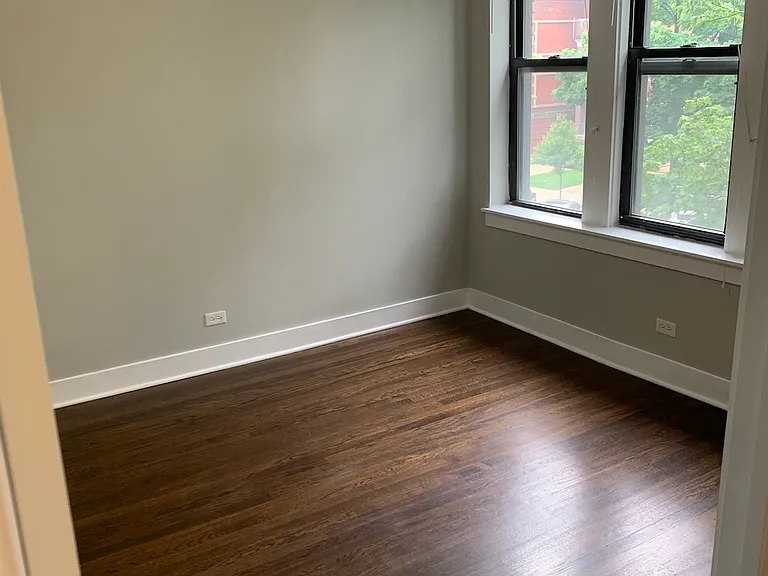5501-5513 S Everett Ave — Photo 33