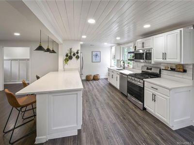 297 Lydale Pl, Meriden, CT, 06450