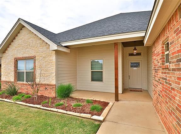 3rd image of 318 Eagle Mountain Dr