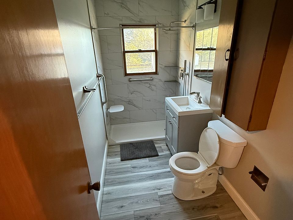 1st image of 9006 Westridge Dr #1