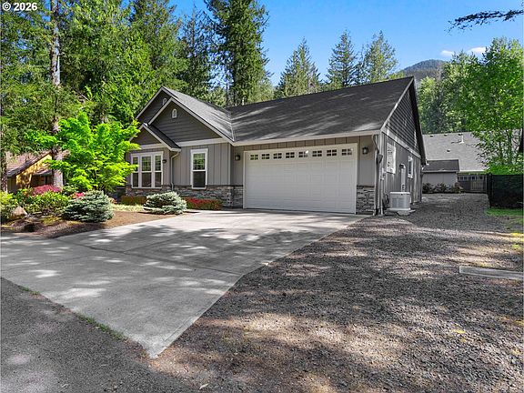 2nd image of 64911 E Mountain Meadow Ln