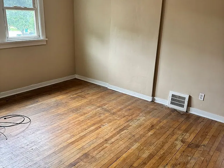5225 Theodore St — Photo 6