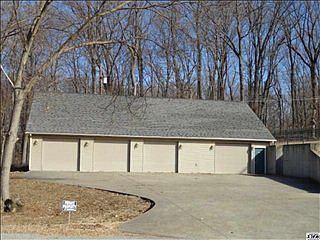 4th image of 629 Whittier Dr