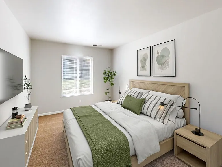Hillcrest Apartments — Photo 9