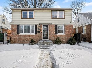 18009 Commercial Ave, Lansing, IL 60438