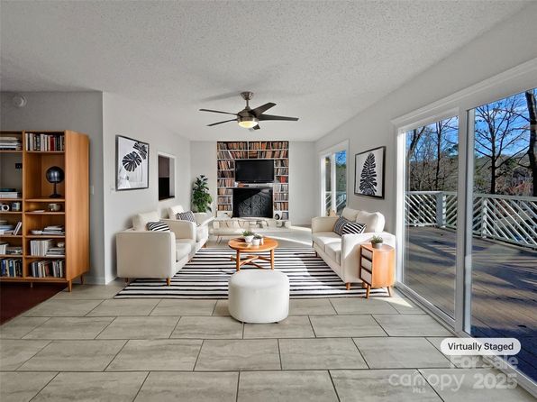 26017 Misty Way Dr, Tega Cay, SC 29708