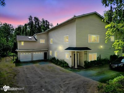 20236 Eagle River Rd, Eagle River, AK, 99577