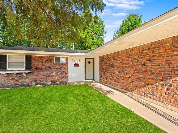 3rd image of 3805 N Eagle Ln