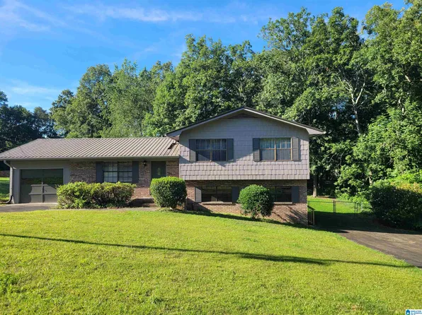 86 Woodhaven Dr, Eastaboga, AL 36260