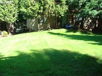 2nd image of 1406 NE 72nd St APT 4