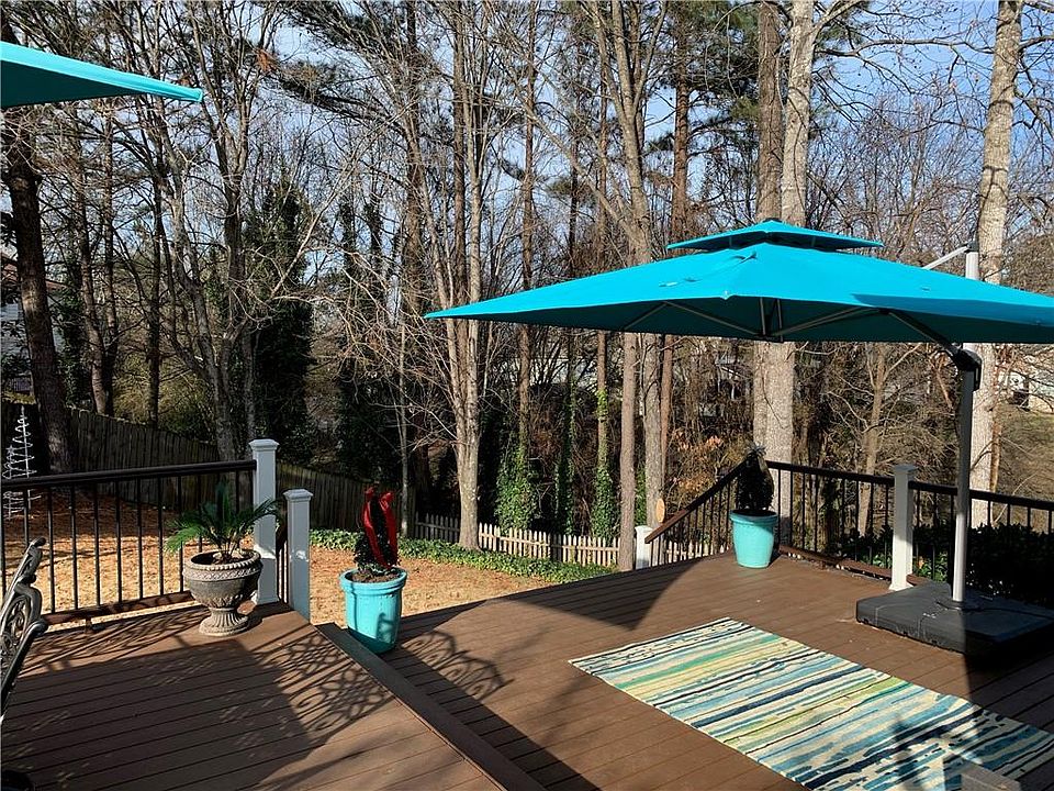 2nd image of 2655 River Summit Dr