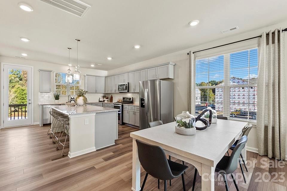 1st image of 4306 Reed Creek Dr #51